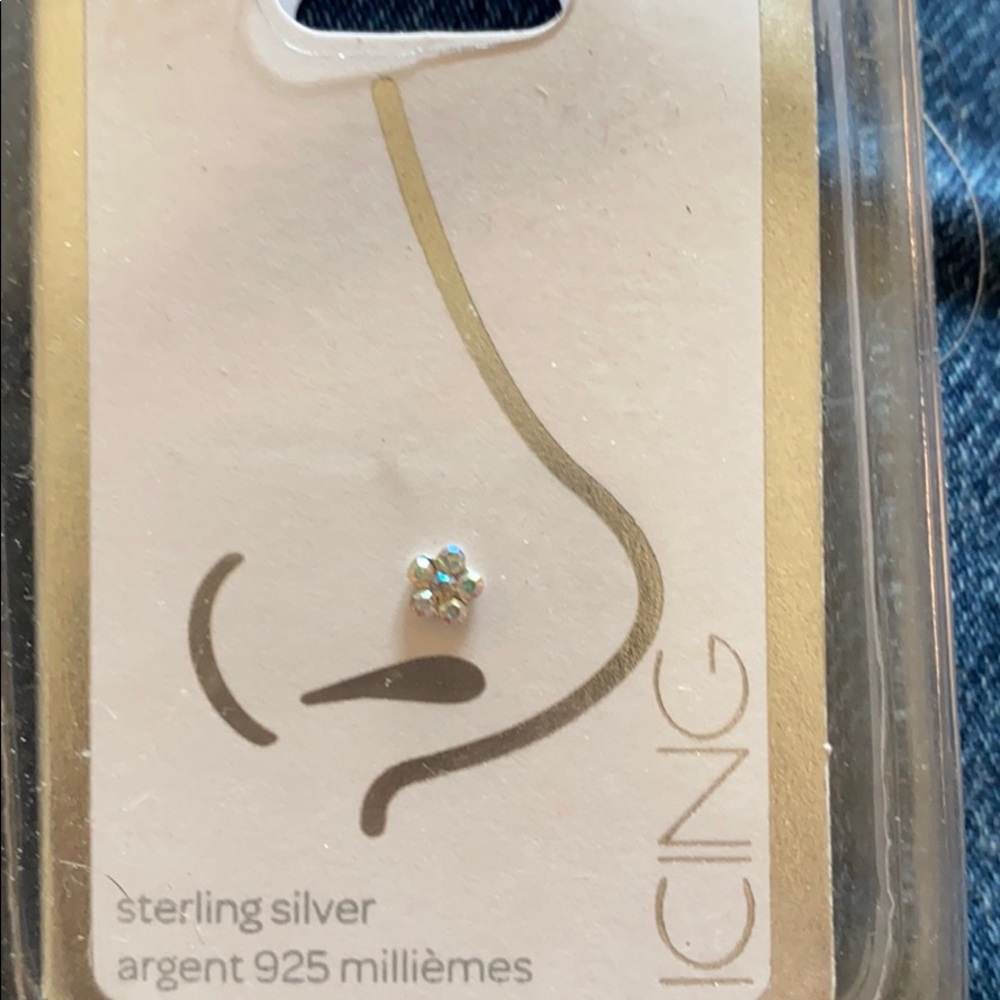 Flower Nose Stud 22G sterling Silver